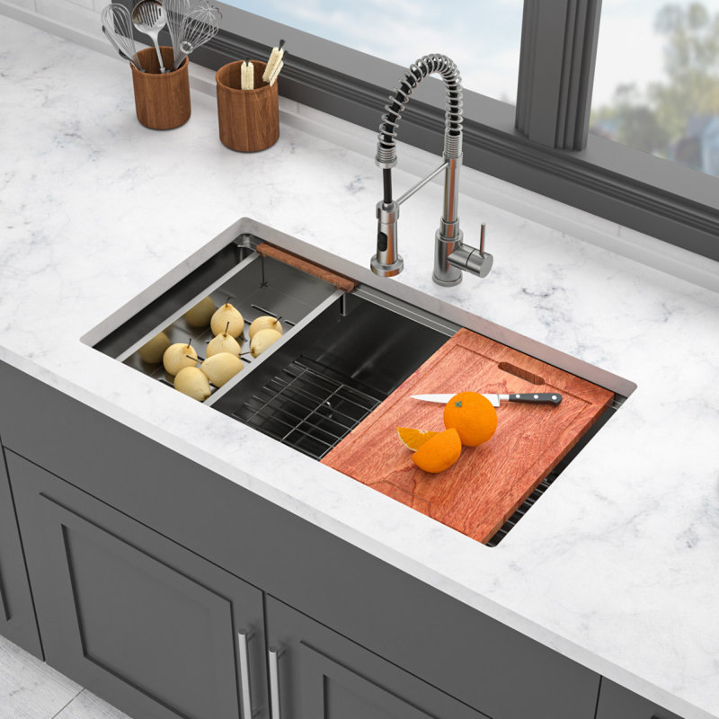 Évier de cuisine noir en acier inoxydable de calibre 16 pour station de travail encastrable 33 po x 19 po x 10 po Gunmetal
