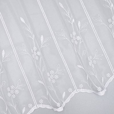 Asuncion Scalloped Cafe Curtain