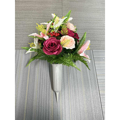 Roses et lys comme fleurs funéraires