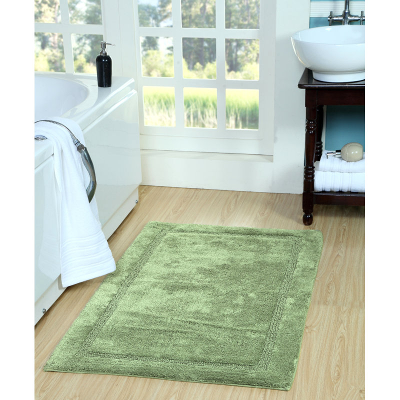 Tapis pour salle de bain Pullum, 34 po x 21 po, Sauge vert