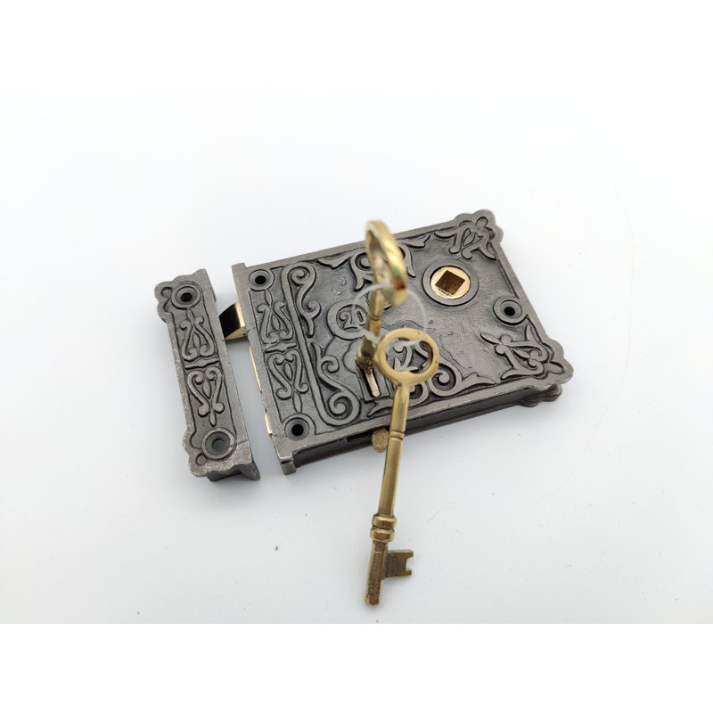 Floral Rim Lock Pewter