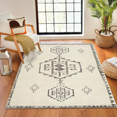 Becki Owens x Livabliss Solana Rug