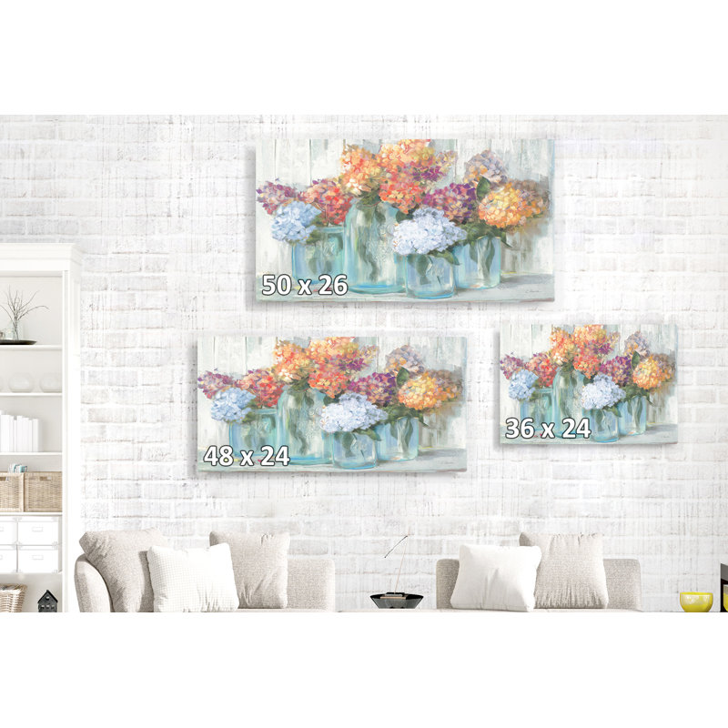 Hortensias en verre coloré, orange, bleu lavande sur rebord sur panneau blanc, H 16 po x l 24 po x P 1,5 po