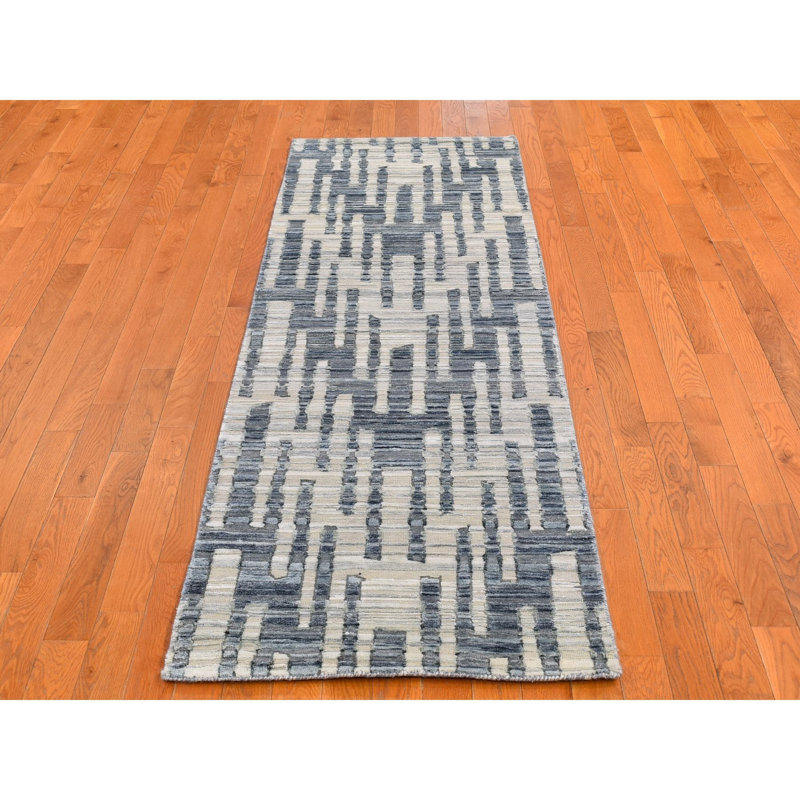 Tapis large noué à la main 2 pi 6 po x 8 pi 3 po bleu en laine pure et texturée 8EE753F9C99A4C53858954B0E19D4A43
