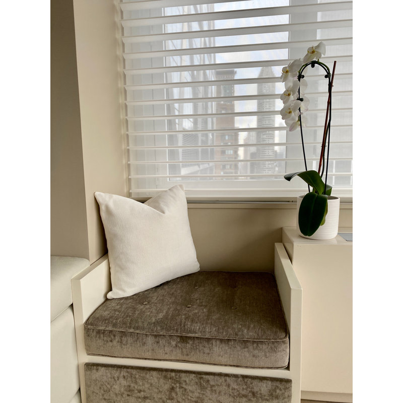 Housse de coussin en velours uni, 22 po x 22 po, Blanc cassé