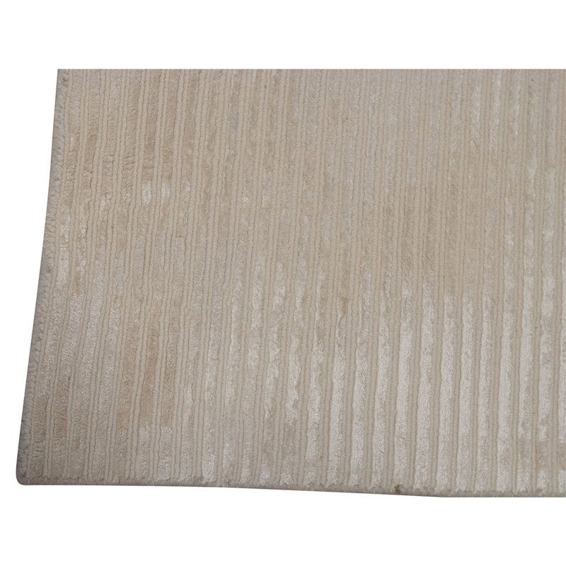 Hand Knotted Area Rug in Pearl