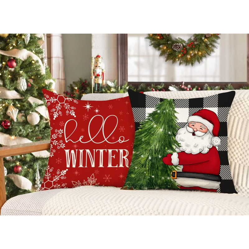  Coussin imprimé, H 18 po x l 18 po