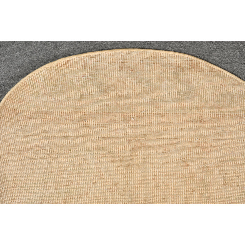 Tapis beige unique en forme de cœur Anatolian
