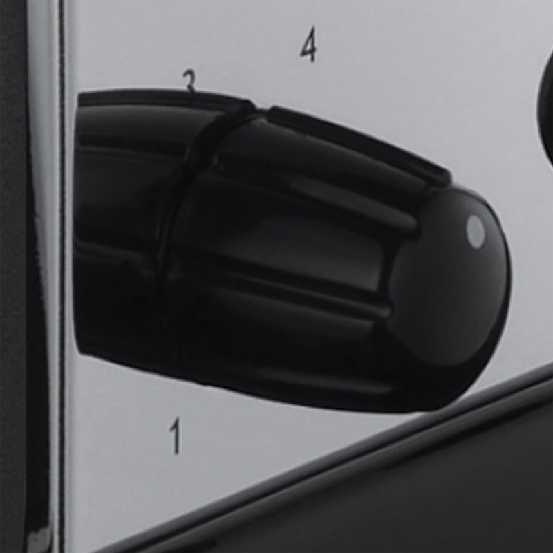 2-Slice Colours Plus Toaster, Black