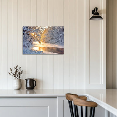 «Winter River Wall Art - Snow River Winter», impression murale sur toile dorée pour le salon