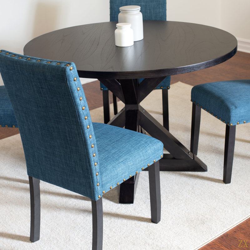 Ensemble de salle à manger 5 pièces, table à manger croisée avec 4 chaises élégantes, Bleu