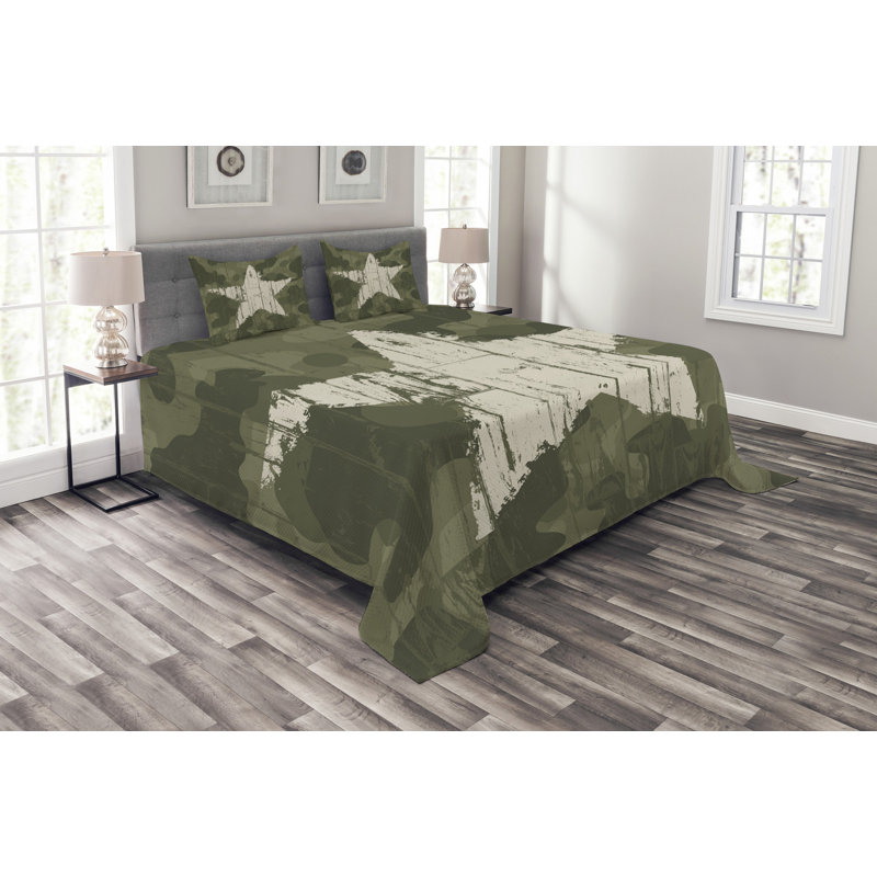 Camouflage Bedspread Set with Shams, 220 x 264 cm