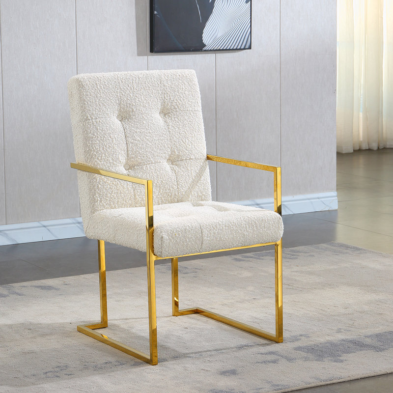 Chaise de salle à manger avec accoudoirs en lin capitonnée et base en acier inoxydable à finition dorée, Blanc