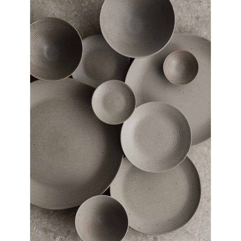 Kumi Ceramic Dinner Plate, Fungi