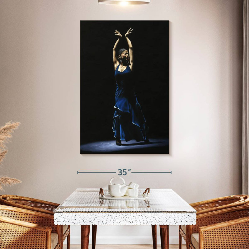 Bailarina A Solas Del Flamenco, H 51 po x l 34 po