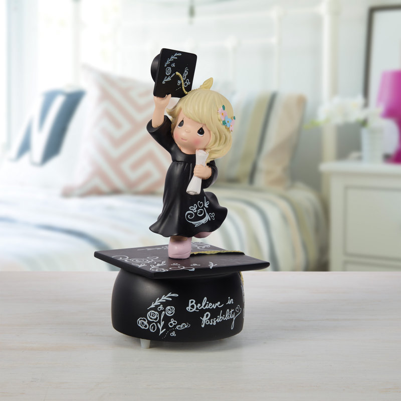 Figurine musicale Precious Moments Graduation Girl Believe Wind Up