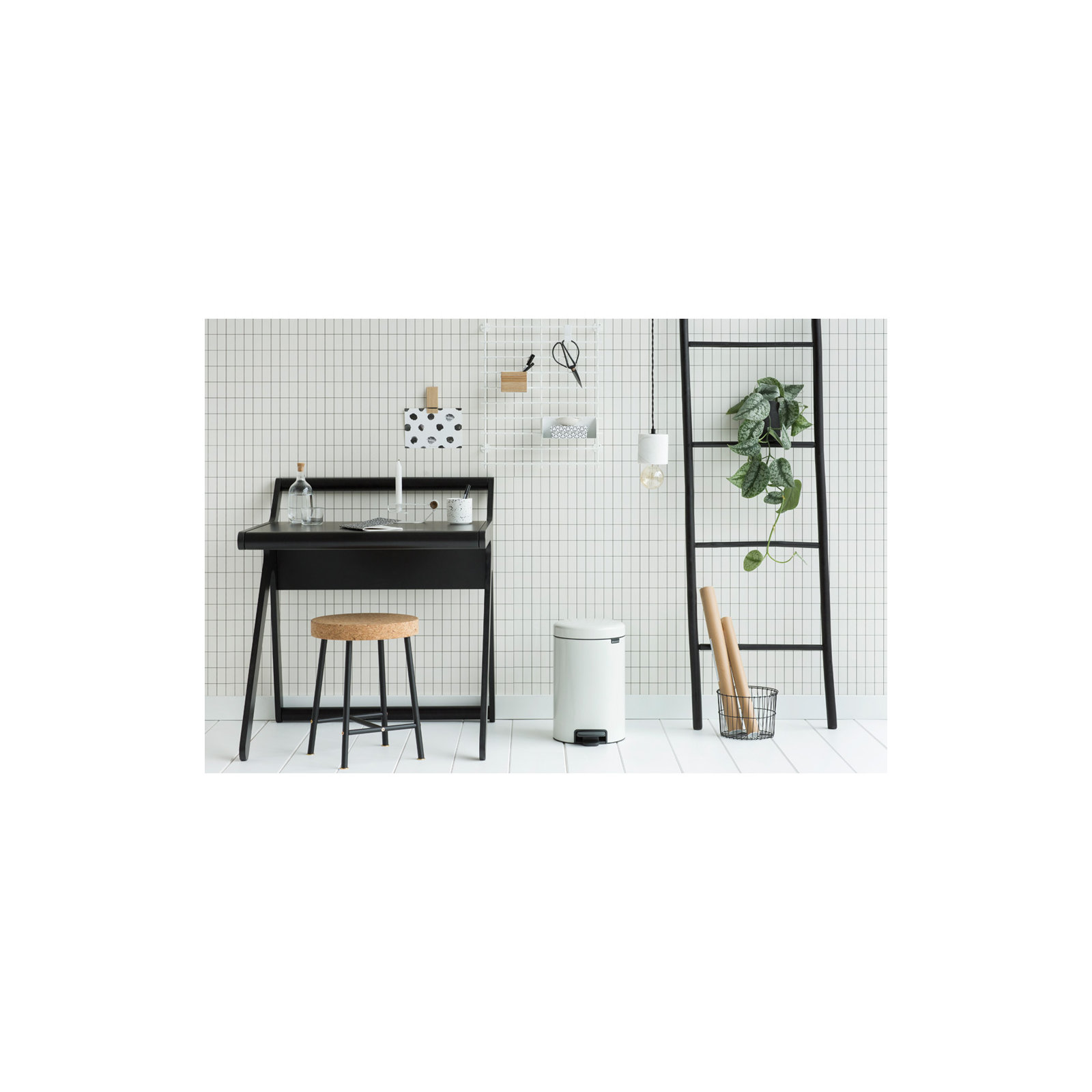 Brabantia Newicon Step On Trash Can, 3.2 Gallon (12 Liter), White