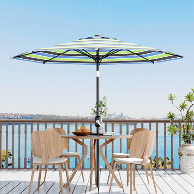 Parasol de patio 9 pi pour l'extérieur, parasol de marché, parasol de table avec bouton-poussoir inclinable et manivelle, 8 nervures robustes résistantes aux rayons UV pour le jardin, la piscine, la terrasse et la cour