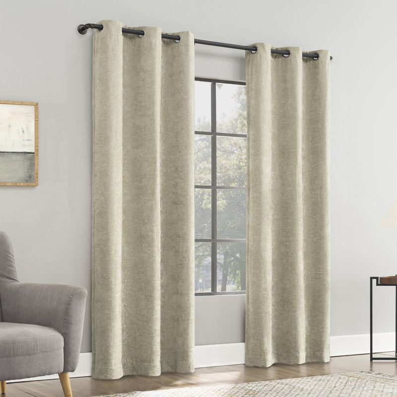 Panneau de rideau occultant 100% occultant en velours Sun Zero Isidora, Bleu, 40" W x 84" L