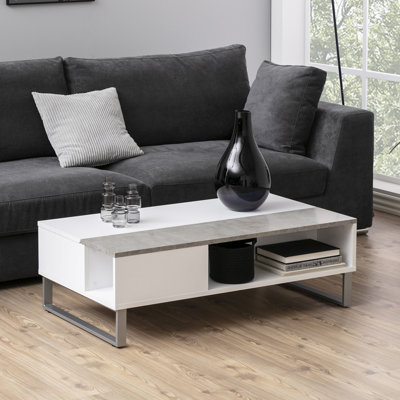 Aubreonna Lift Top Coffee Table with Storage