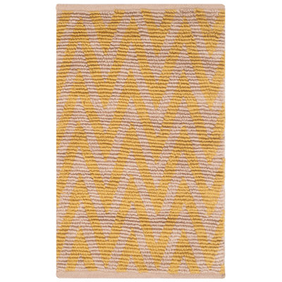 Tapis à chevrons en coton tissé à la main de couleur naturelle / jaune Aeris