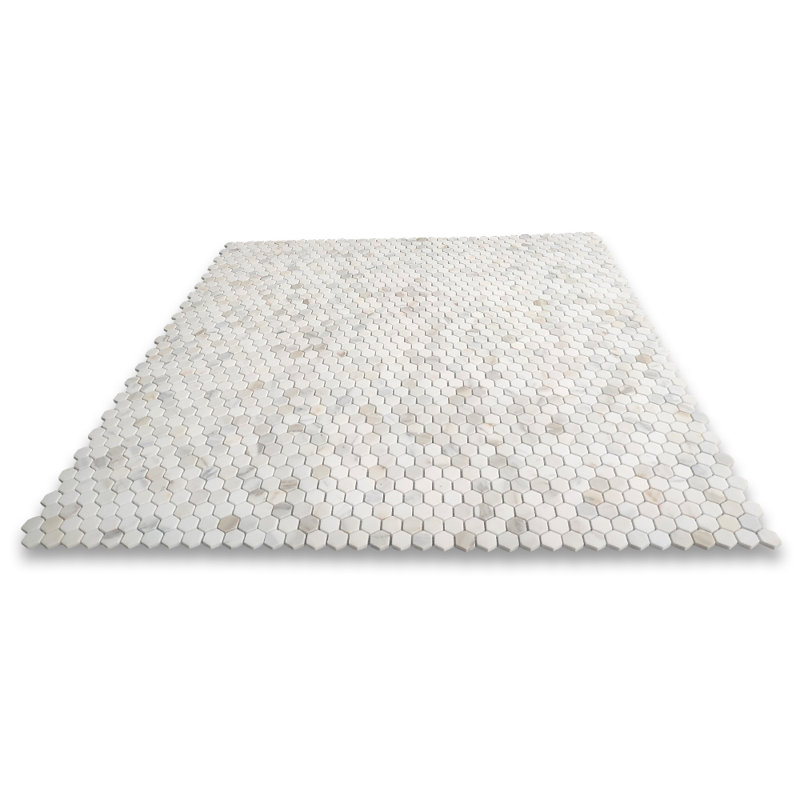 Carreau de mosaïque en marbre 11 po x 11 po Calacatta, Gris clair