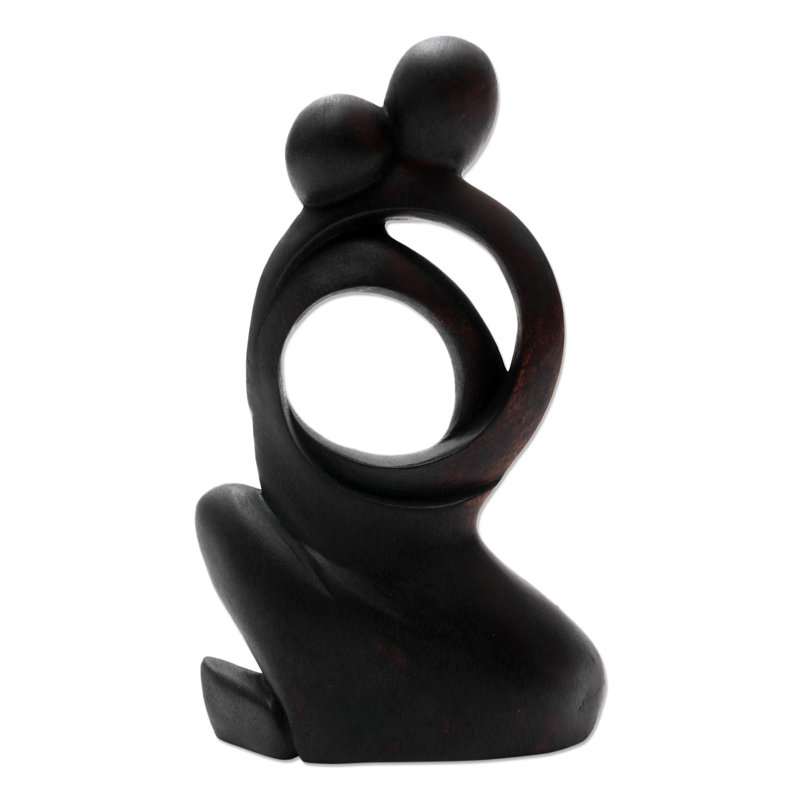 Sculpture «Fleish Real Love»