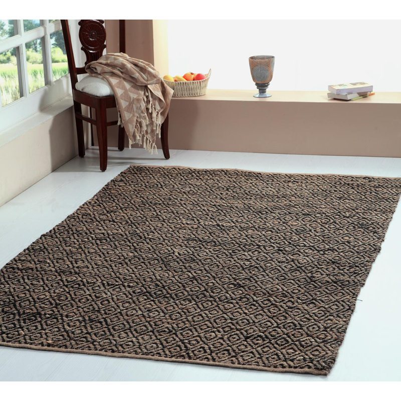 Tapis doré / noir Preusser, Rectangle 5 pi x 7 pi 6 po