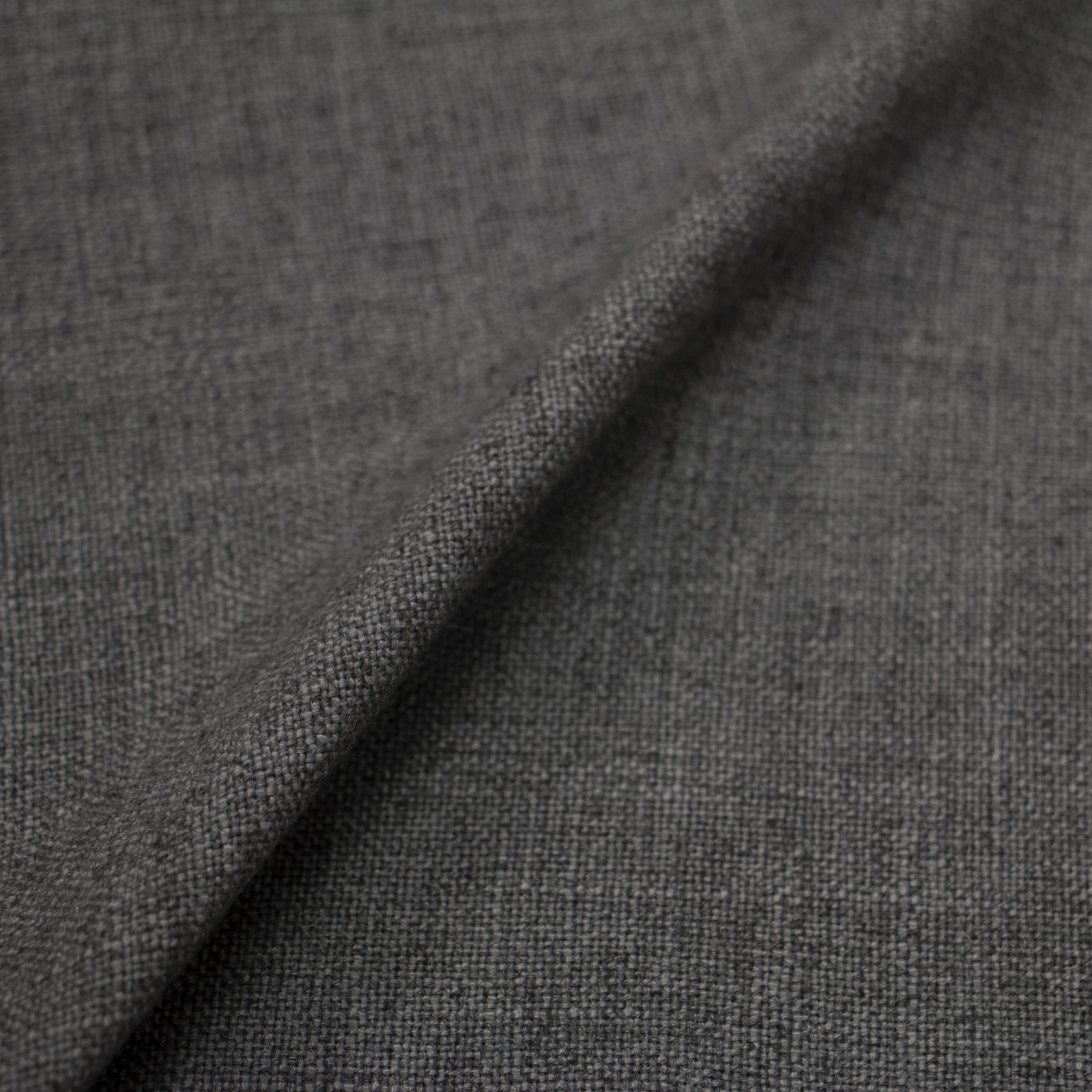 Thelma Settee, Zuma Charcoal Textured Linen