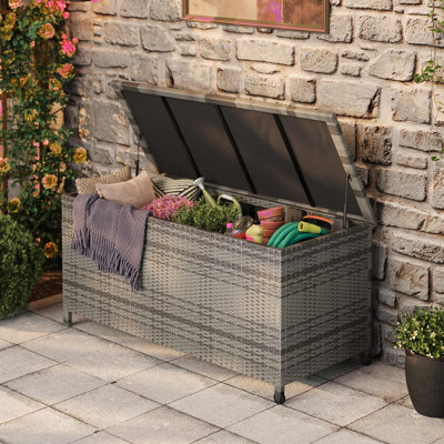 Coffre de terrasse en osier de 185 gallons pour l'extérieur, rangement de patio imperméable toutes saisons avec finition en rotin PE et structure en acier, pour coussins, outils de jardin, fournitures de piscine, boîte de rangement verrouillable brune avec couvercle à fermeture en douceur