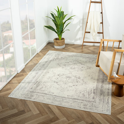 Jacub Performance Ornate Traditional Oriental Grey/Ivory Waterproof Rug
