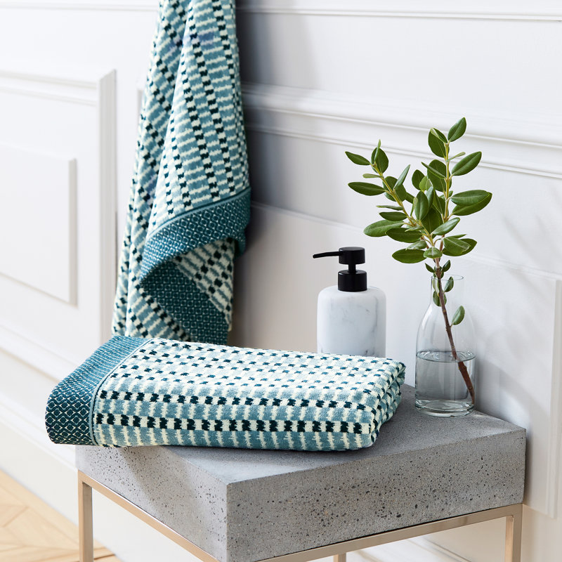 Emaya Midweight Jacquard Bath Sheet
