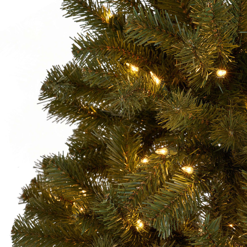 7FT Noble Hinged Tree With/Without Lights, Clear/White, Pre-Lit