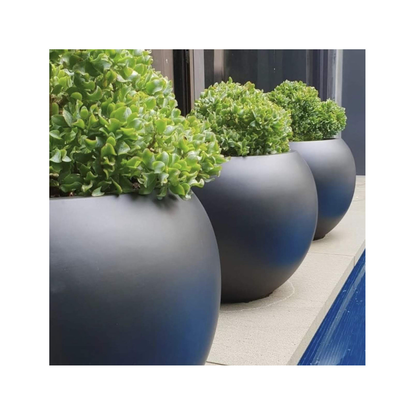 Dorlis Fiberstone Pot Planter, Black, 13.5" H x 17" W x 17" D