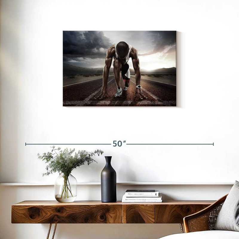 Sireci Track Sprinter, 20" H x 30" W