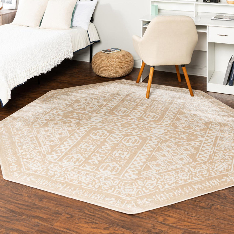 Bradbury Oriental Indoor Rug, Octagon 7' x 7'