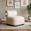 Chaise d'appoint moderne rembourrée avec base en bois massif, dossier incurvé, assise en polyester adaptée aux animaux de compagnie-133525732