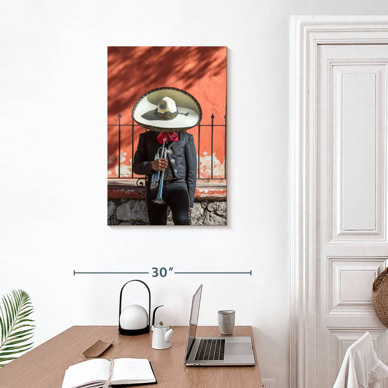 Joueur de trompette Mariachi, H 30 po x l 20 po
