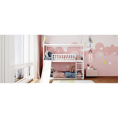 Lit simple au-dessus d'un lit superposé avec glissade, lit maison, structure solide et stable, lattes supérieures, espace inférieur - efficace, assemblage de 45 minutes, convient pour une installation à deux côtés blanc, «pièce», limite de poids de 300 lb