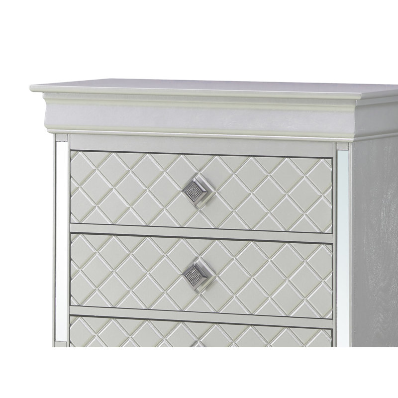 31'' W 5 - Drawer Dresser, Silver Champagne