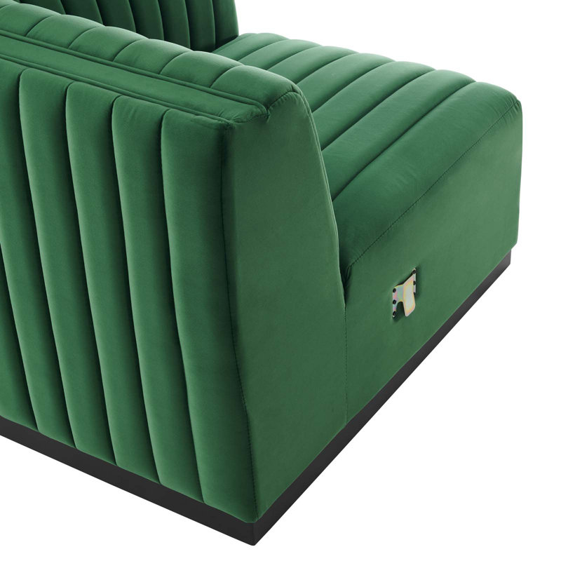 Emerald Velvet Tufted 4-Piece Sectional with Ottoman in Black