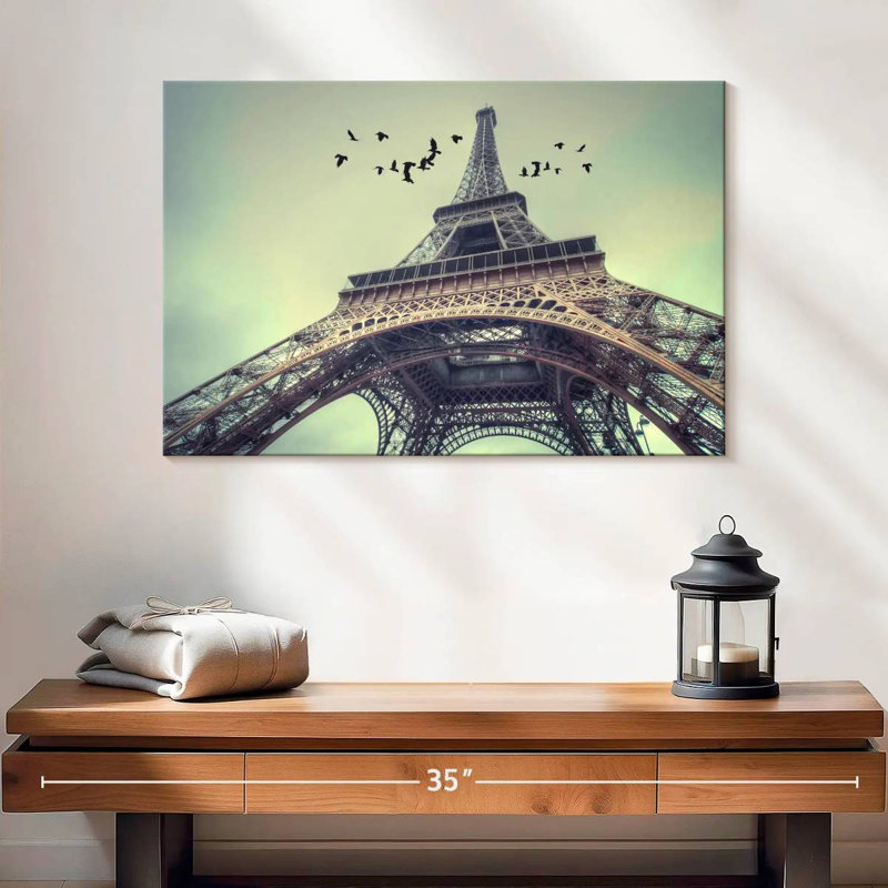 Lilie, Tour Eiffel, lumière du jour, H 16 po x l 24 po