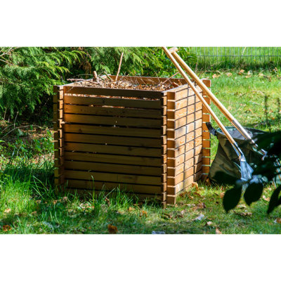 Woolsey Wood Stationary Composter
