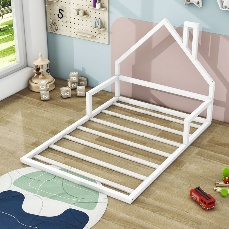Inglesbatch Platform Bed, Full, White