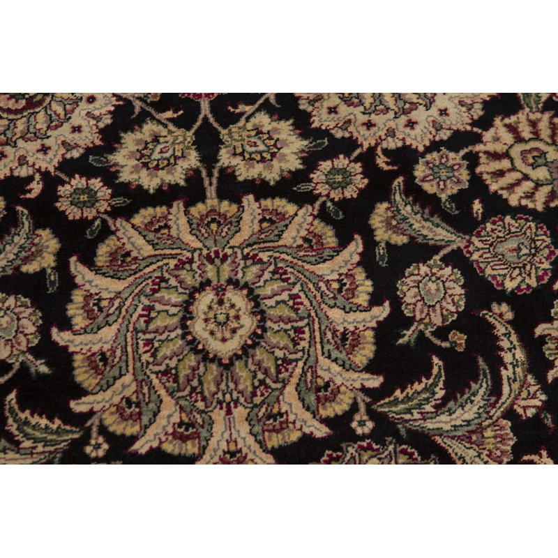 Tapis noir et vin de haute qualité noué à la main