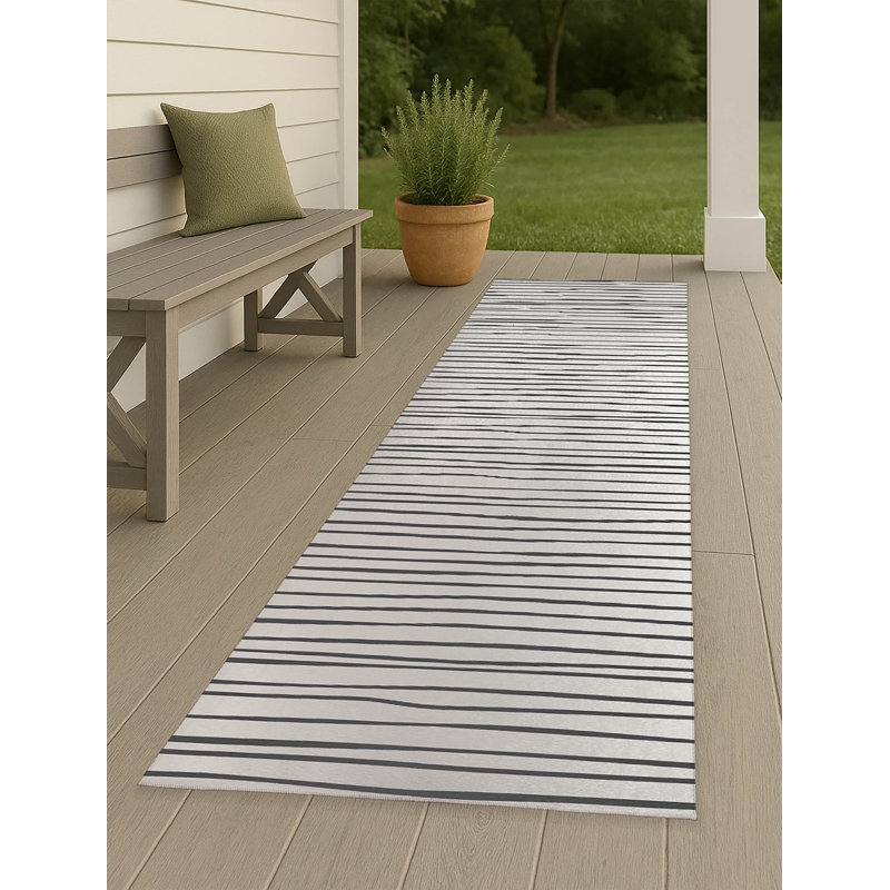 Spinal Column Non-Slip Outdoor Rug, Runner 2'6" x 8'
