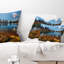 Coussin Calm Mountain Lake et Clear Sky