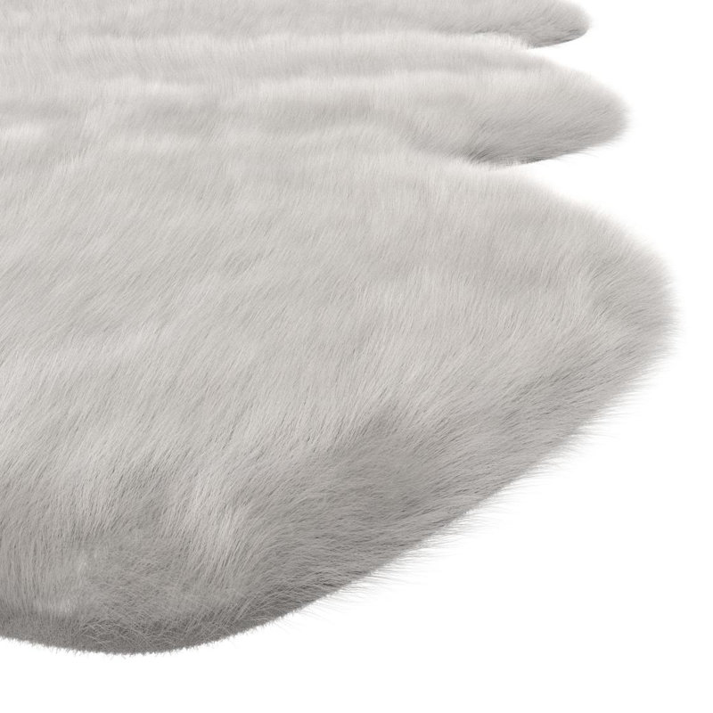 Tapis blanc brillant en fausse fourrure