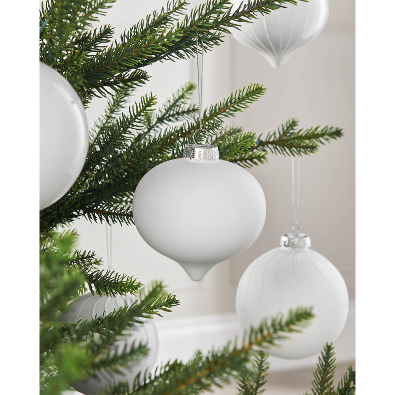 10.8cm Solid Colour Plastic / Acrylic Bauble, White