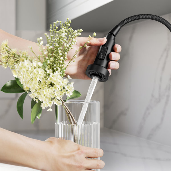 KRAUS Bolden Motion Sensor Single Handle Pull Down Touchless Kitchen ...